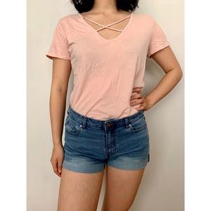 FOREVER 21 (EUC)✨PINK CRISS-CROSS T-SHIRT